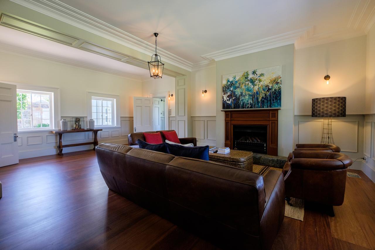 Goonoo Goonoo Station Hotel Tamworth Exterior foto The living room
